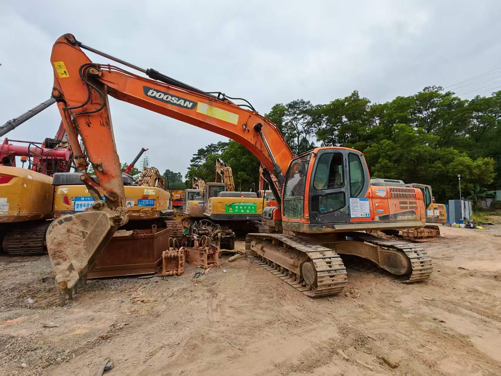 Buy Doosan DH215-9 Used Excavator / 2