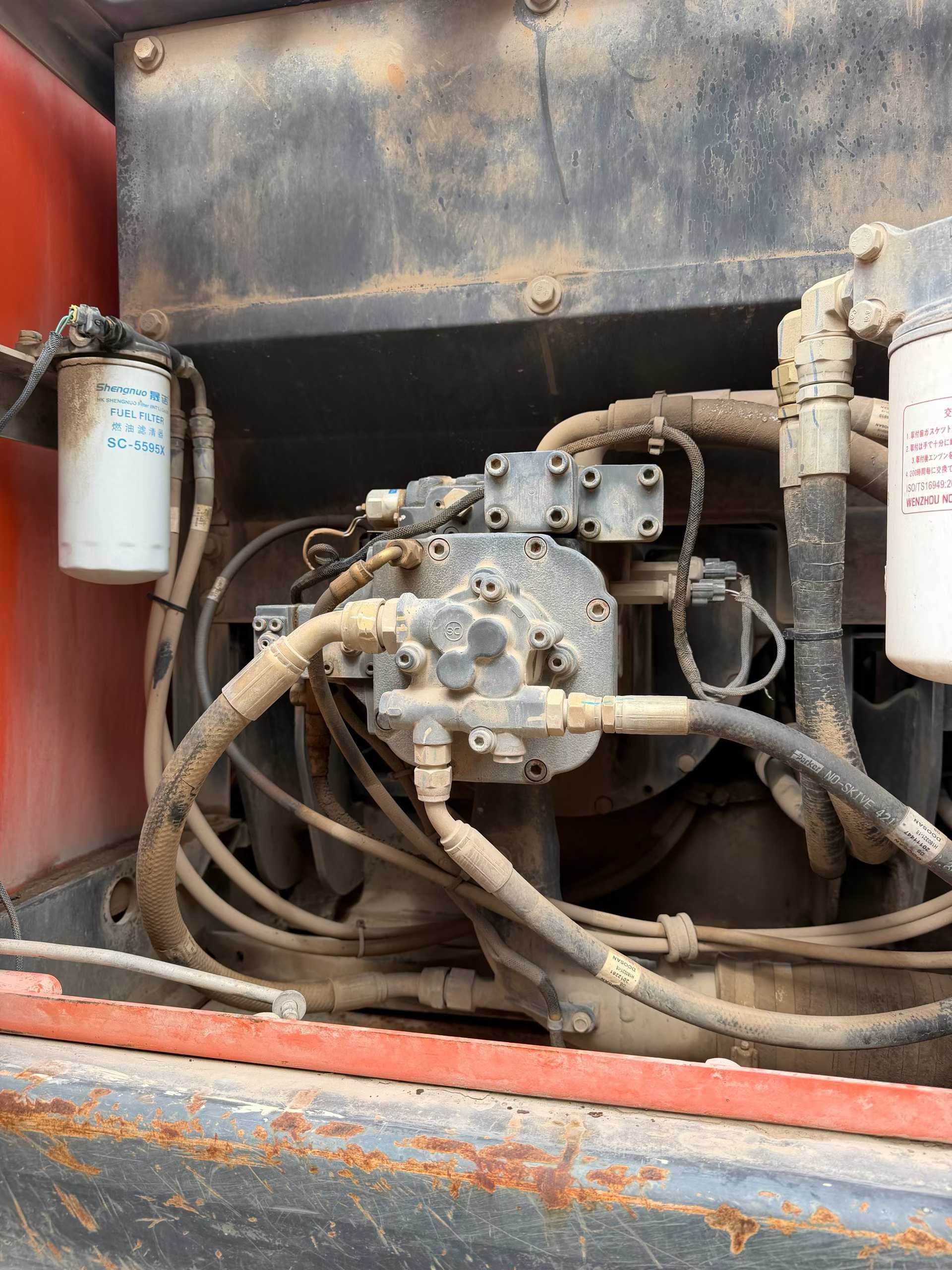 Buy Doosan DH215-9 Used Excavator / 8