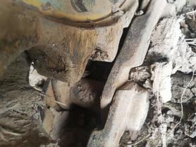 Buy Hitachi EX130H-5 Used Excavator / 8 Buy Hitachi EX130H-5 Used Excavator / 8