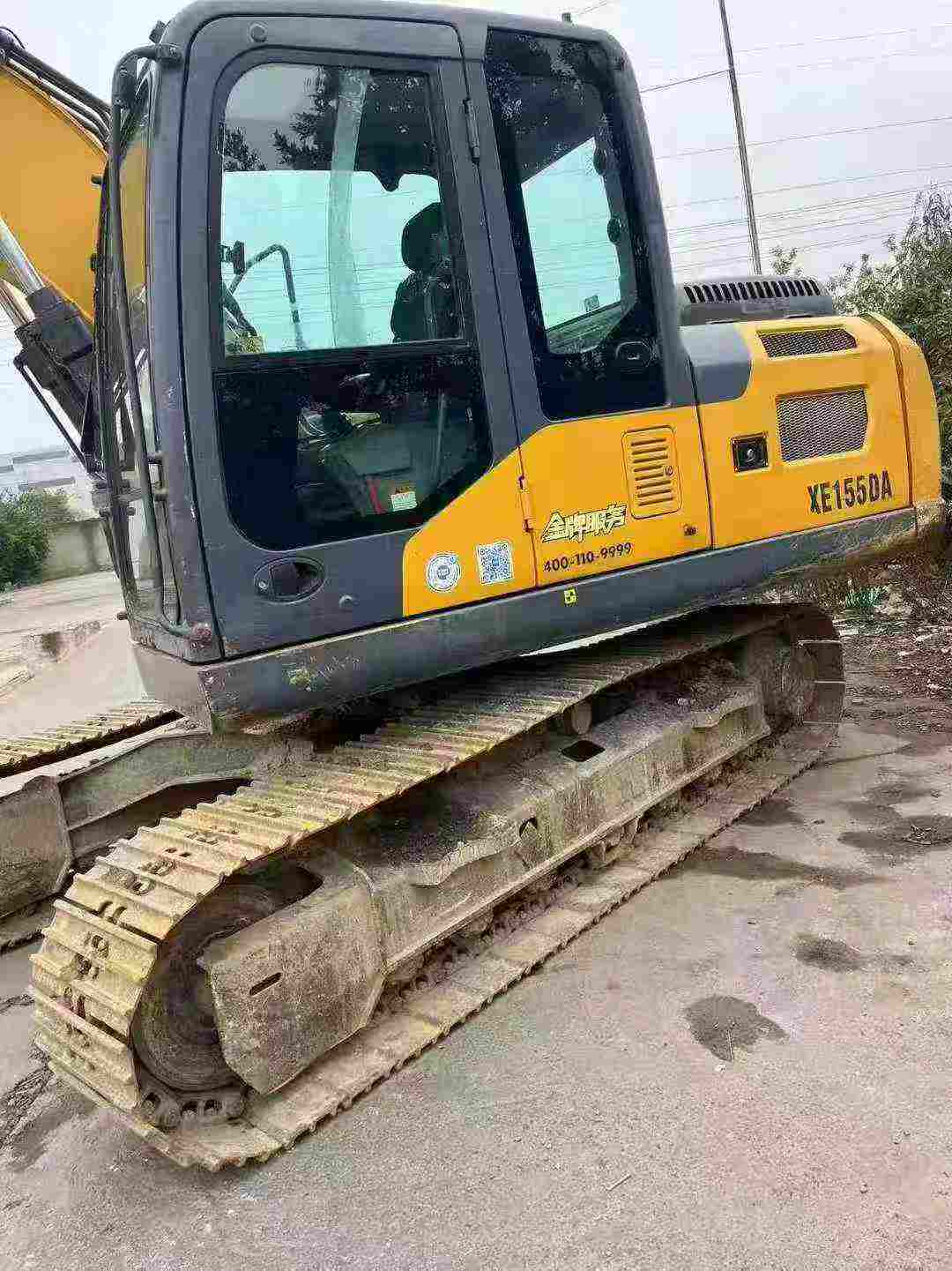Buy XCMG XE135B Used Excavator / 2