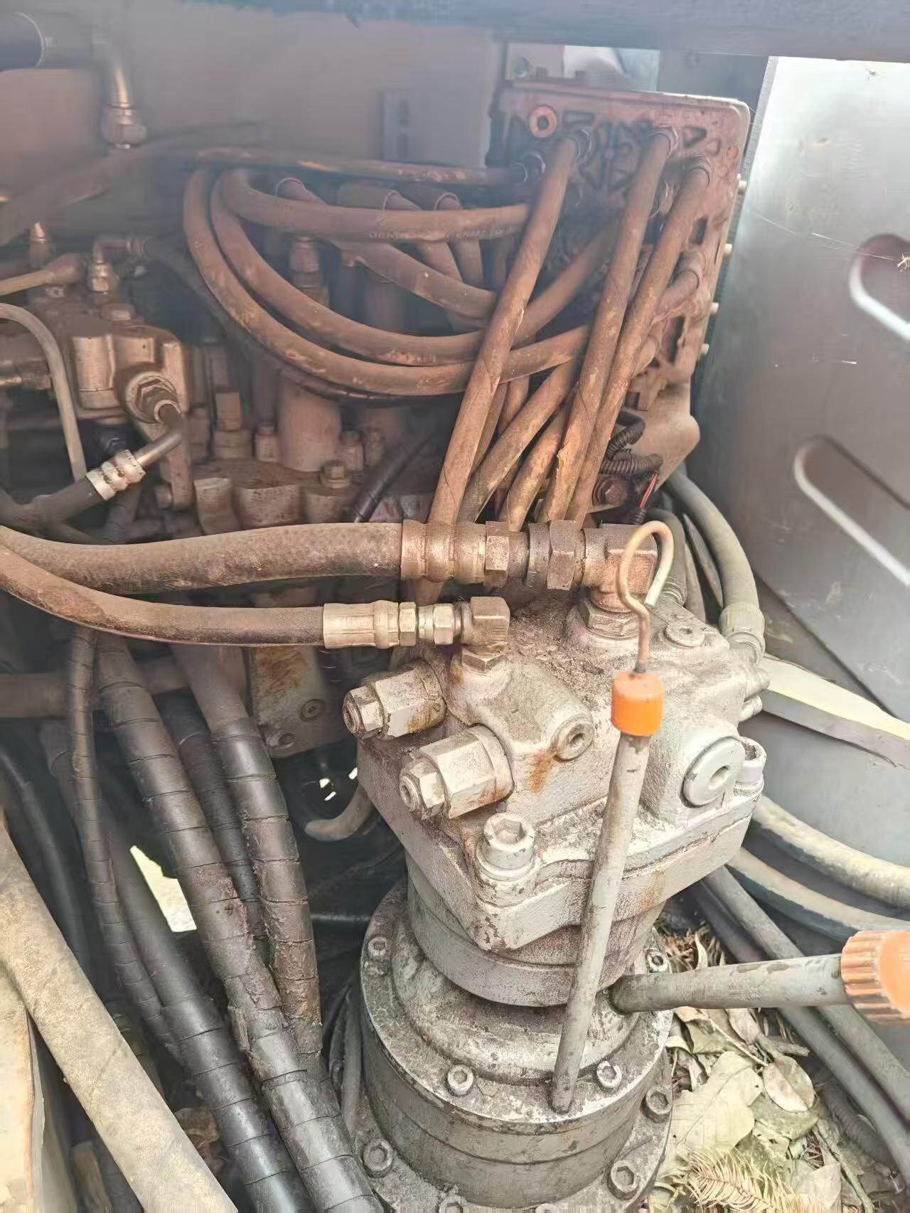 Buy Hitachi EX120 Used Excavator / 6