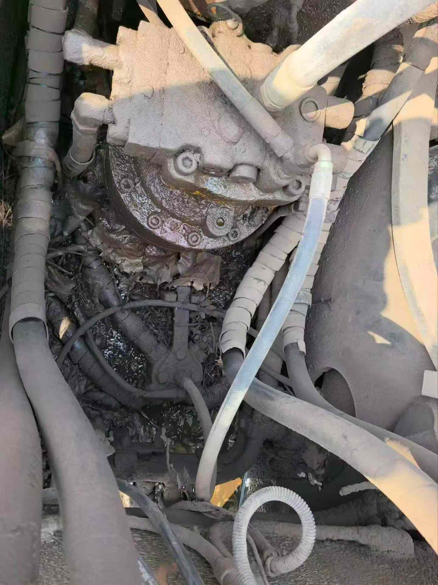 Buy Hyundai R225-7 Used Excavator / 7