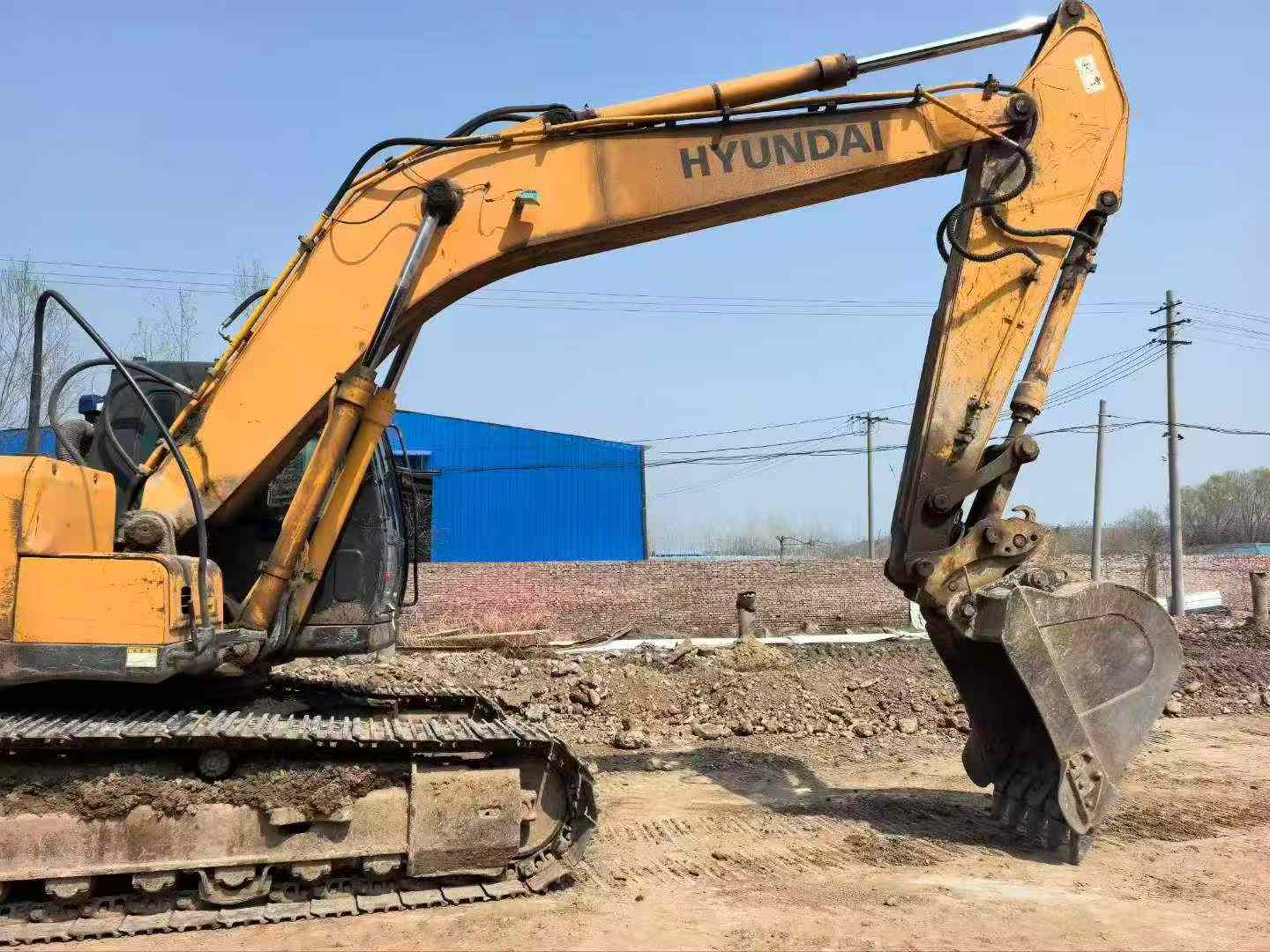 Buy Hyundai R225-7 Used Excavator / 2
