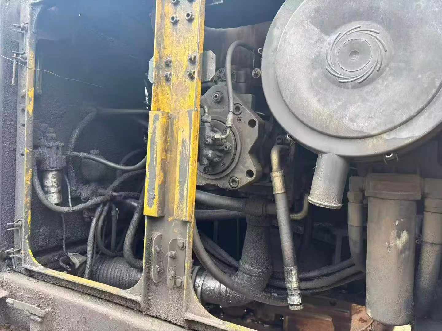 Buy XCMG XE700C Used Excavator / 7