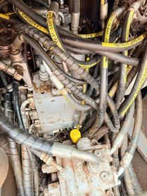 Buy Hitachi EX130H-5 Used Excavator / 6 Buy Hitachi EX130H-5 Used Excavator / 6