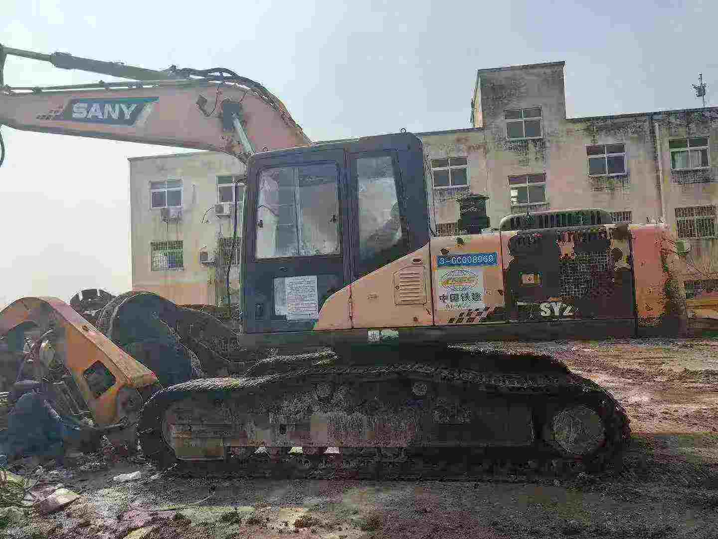 Buy Sany SY215C Used Excavator / 8