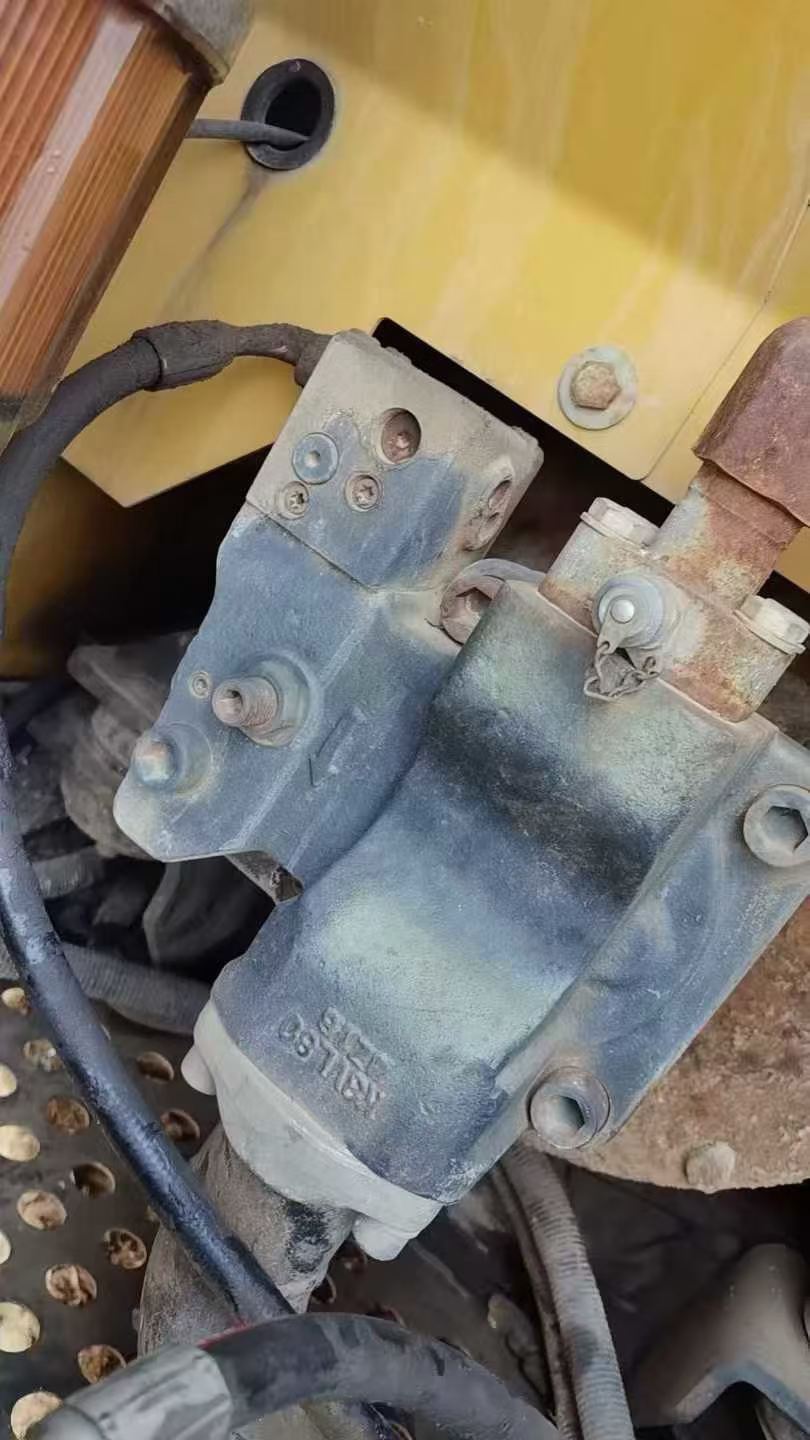 Buy XCMG XE15 Used Excavator / 4