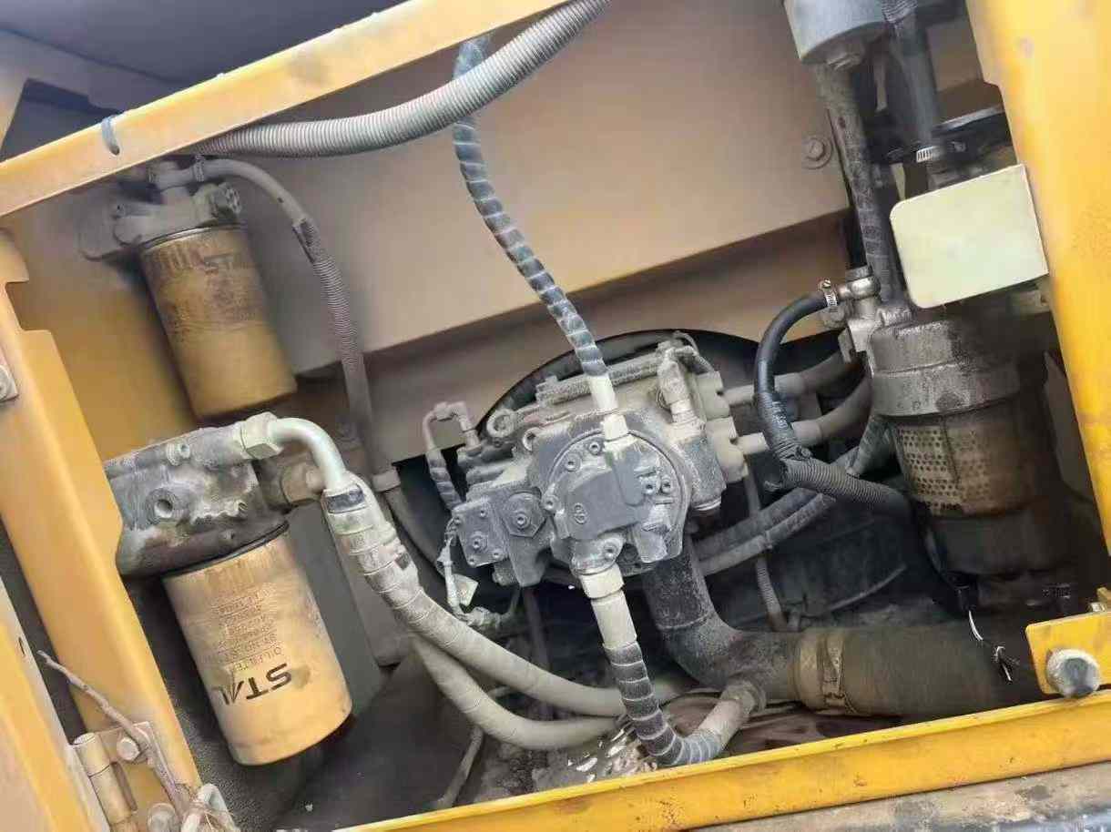 Buy Sany SY135 Used Excavator / 9