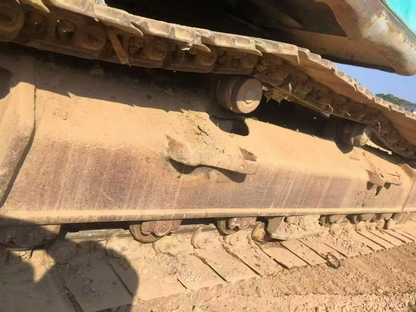 Buy Kobelco SK200-2 Used Excavator / 8