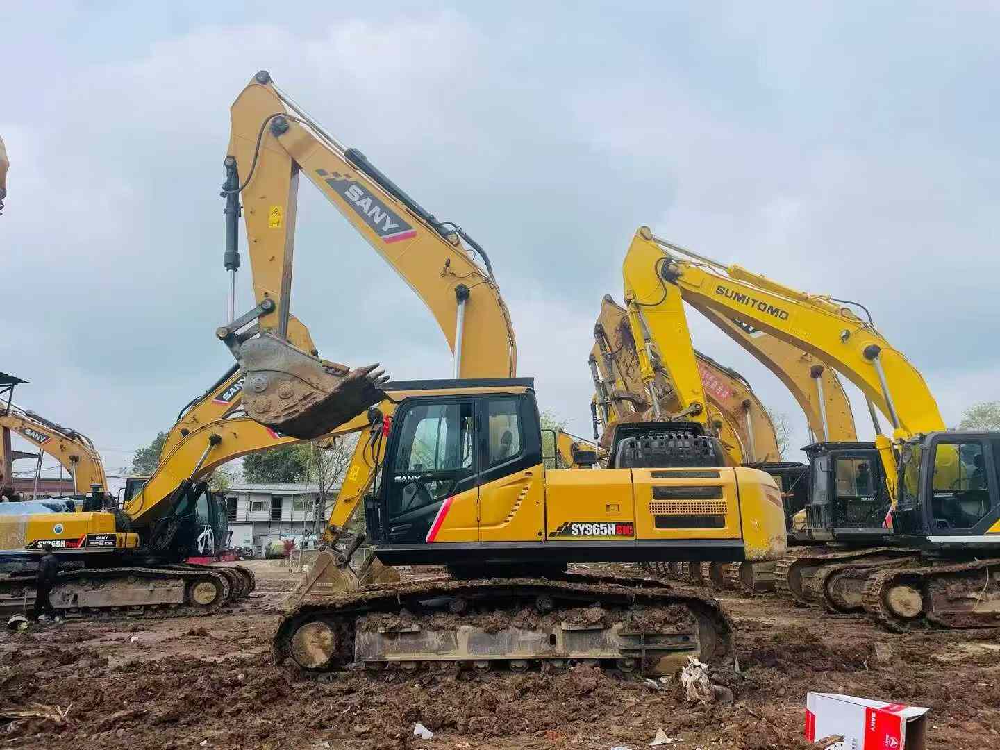 Buy Sany SY305C Used Excavator / 2