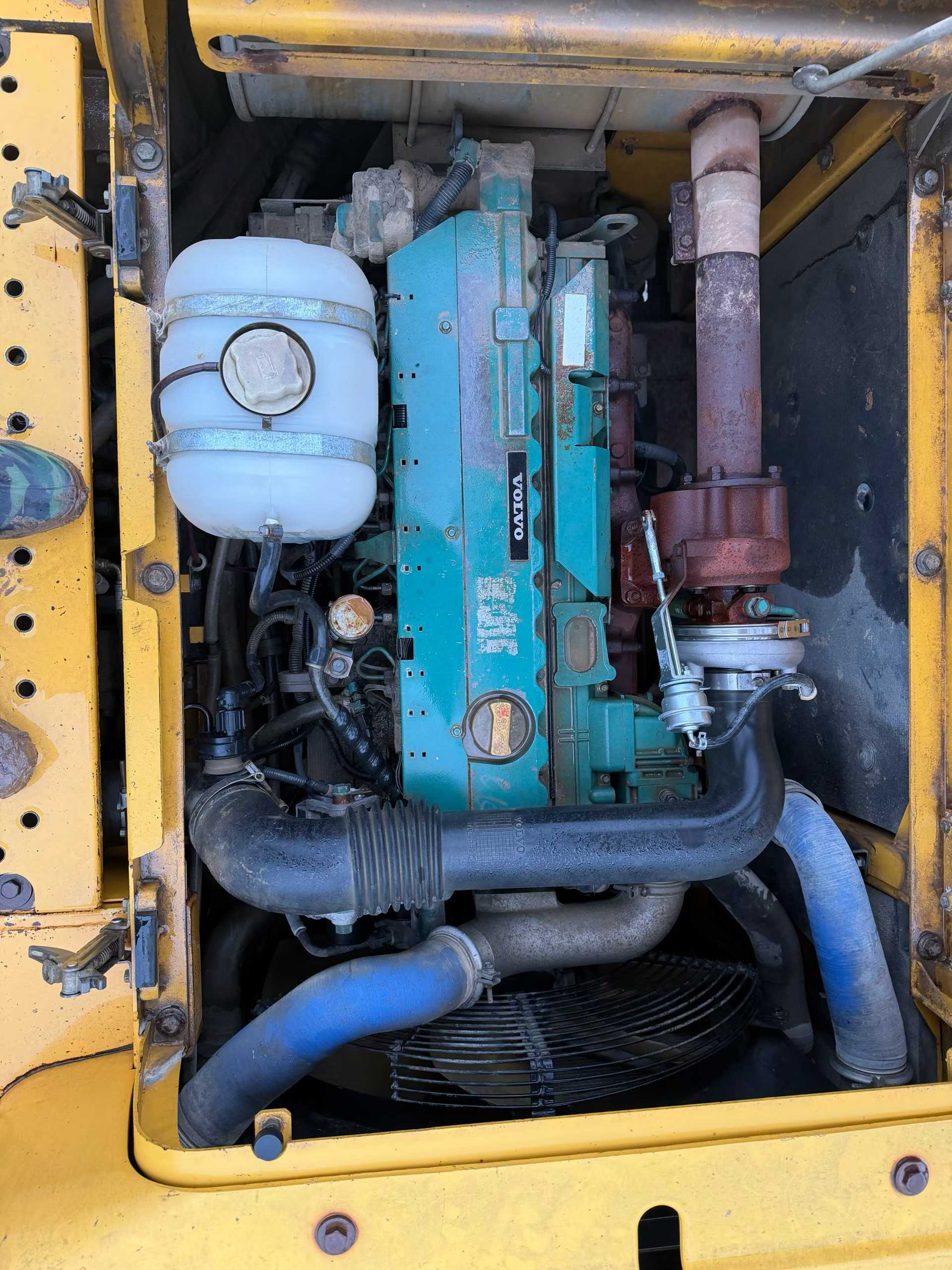 Buy Volvo EC210B-Prime Used Excavator / 2