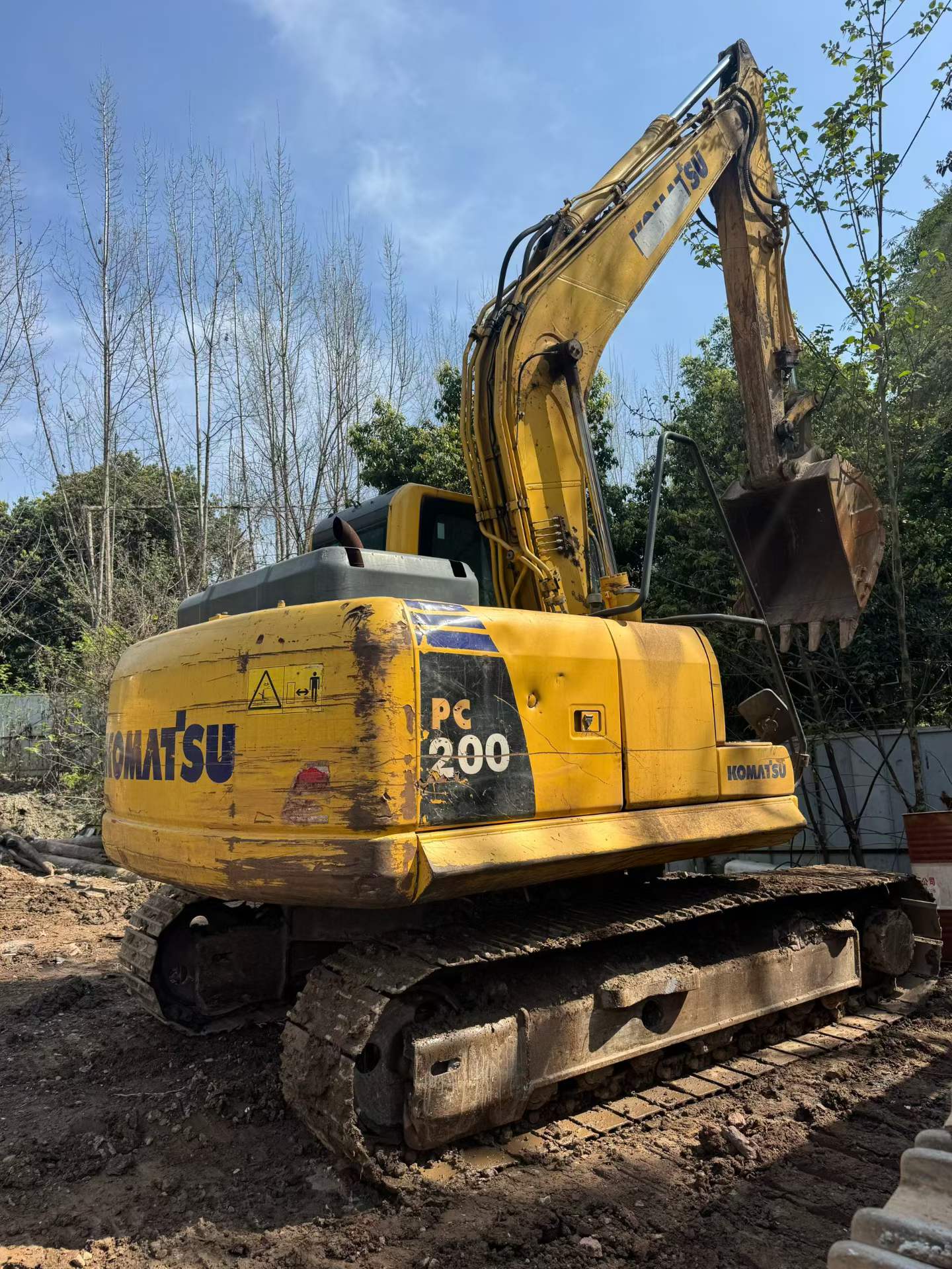Buy Komatsu PC130 Used Excavator / 3