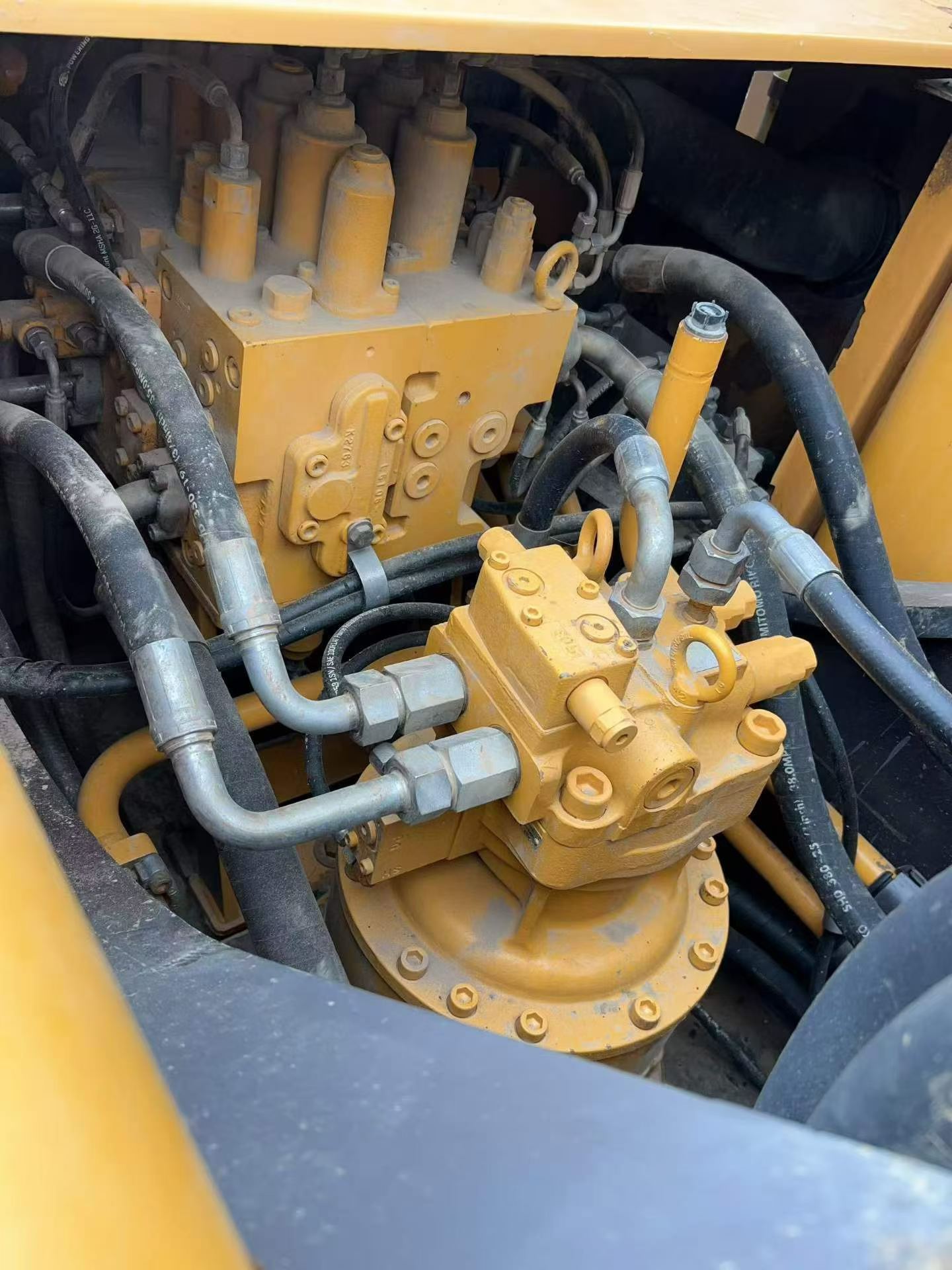 Buy Sany SY215C-8 Used Excavator / 3