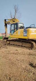 Buy Komatsu PC200-7 Used Excavator / 4 Buy Komatsu PC200-7 Used Excavator / 4