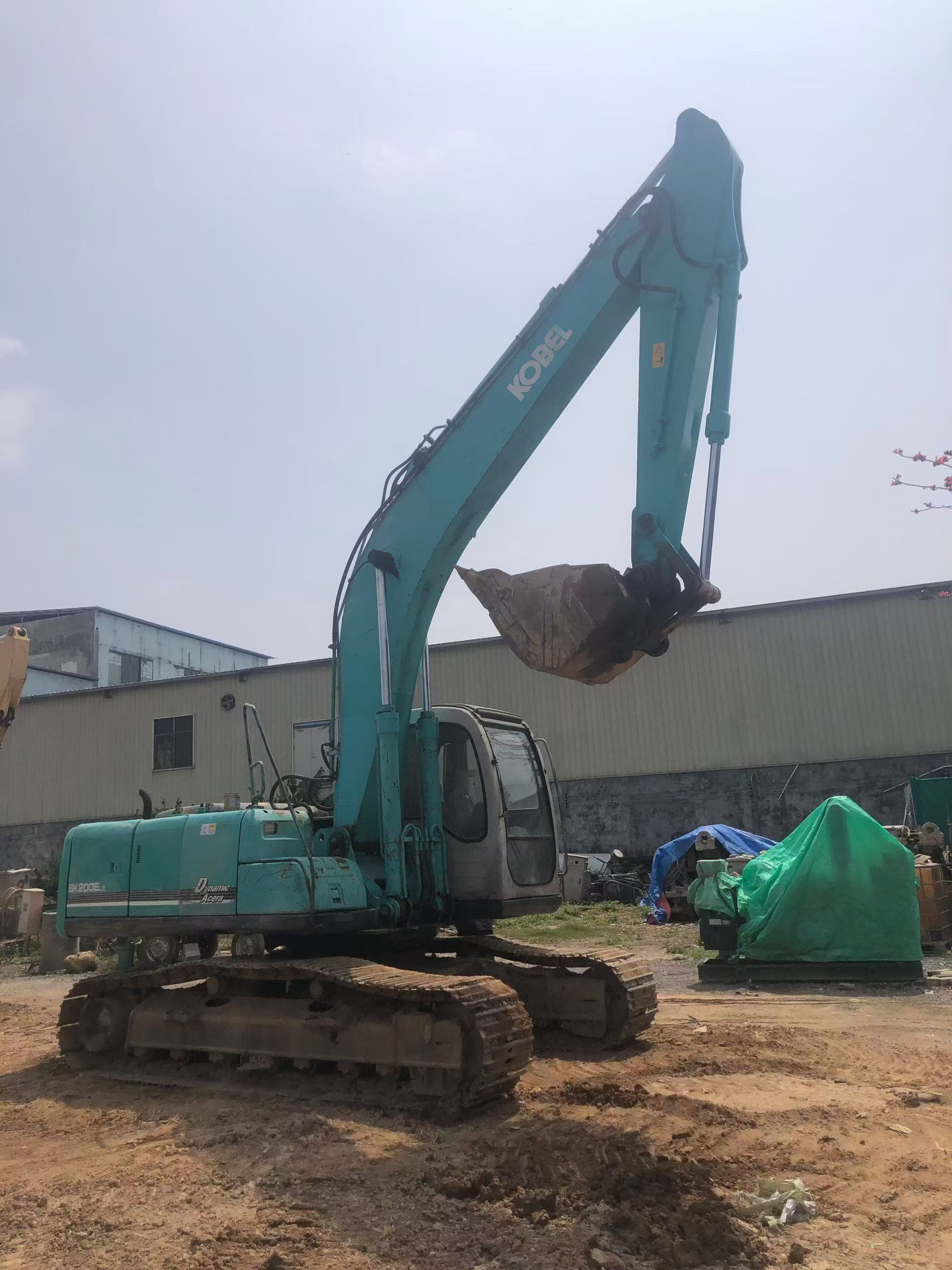 Buy Kobelco SK200-2 Used Excavator / 3