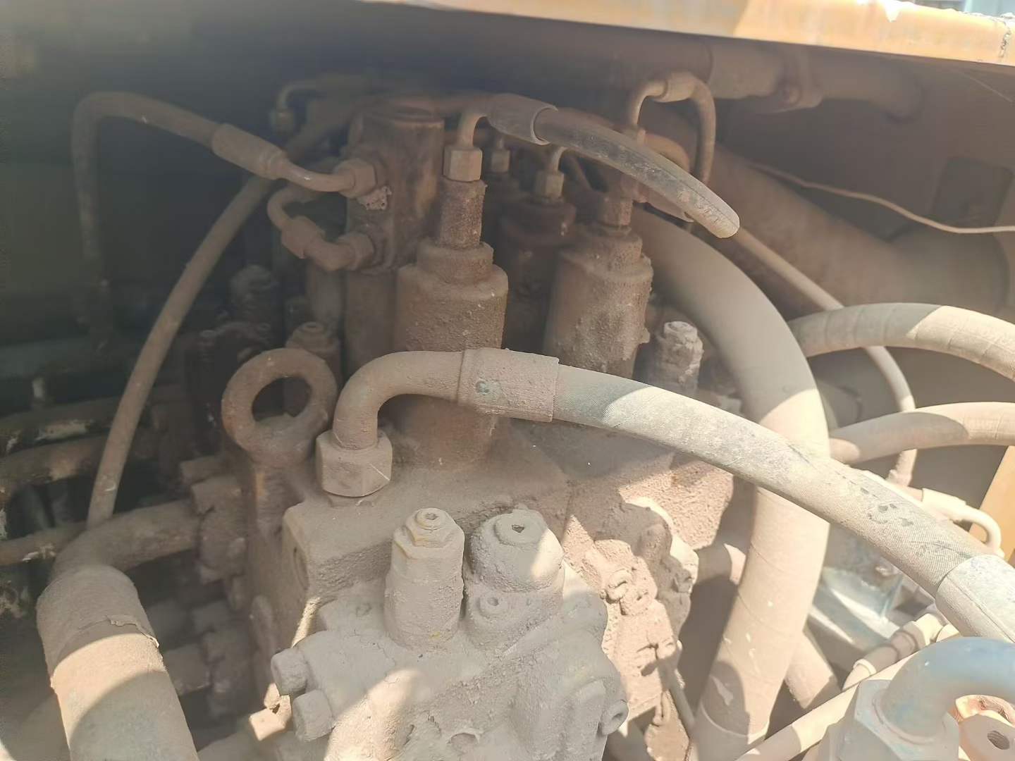 Buy Sany SY205C Used Excavator / 4