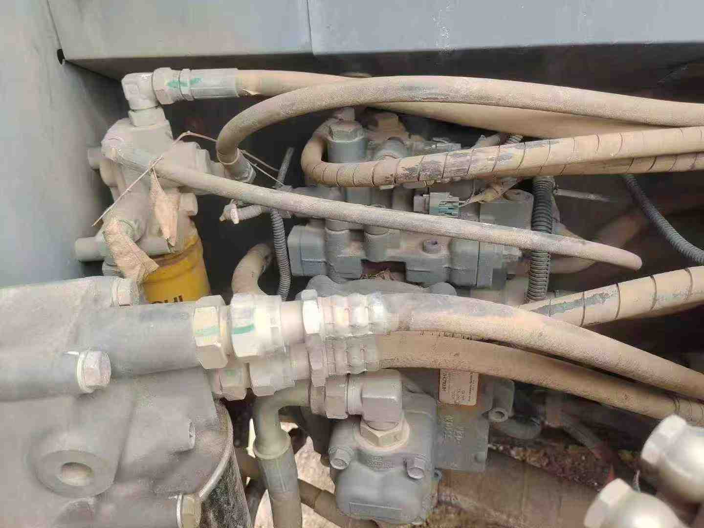 Buy Hitachi EX130 Used Excavator / 7