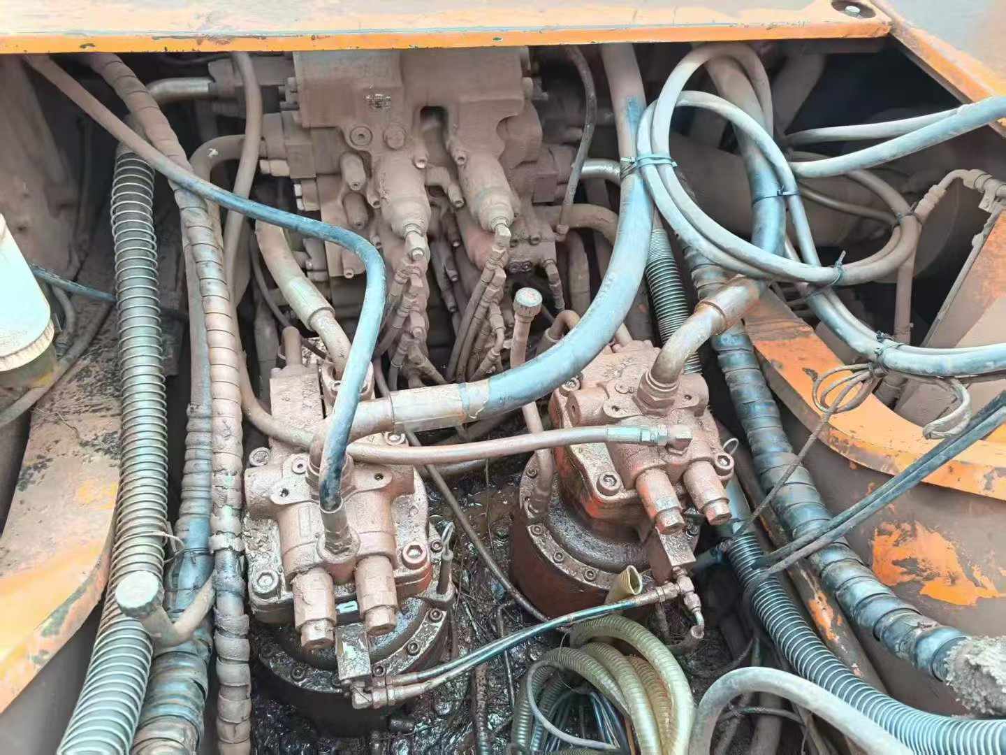 Buy Doosan DH500 Used Excavator / 3