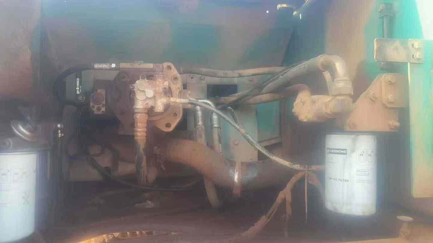 Buy Kobelco SK260LC-8 Used Excavator / 7