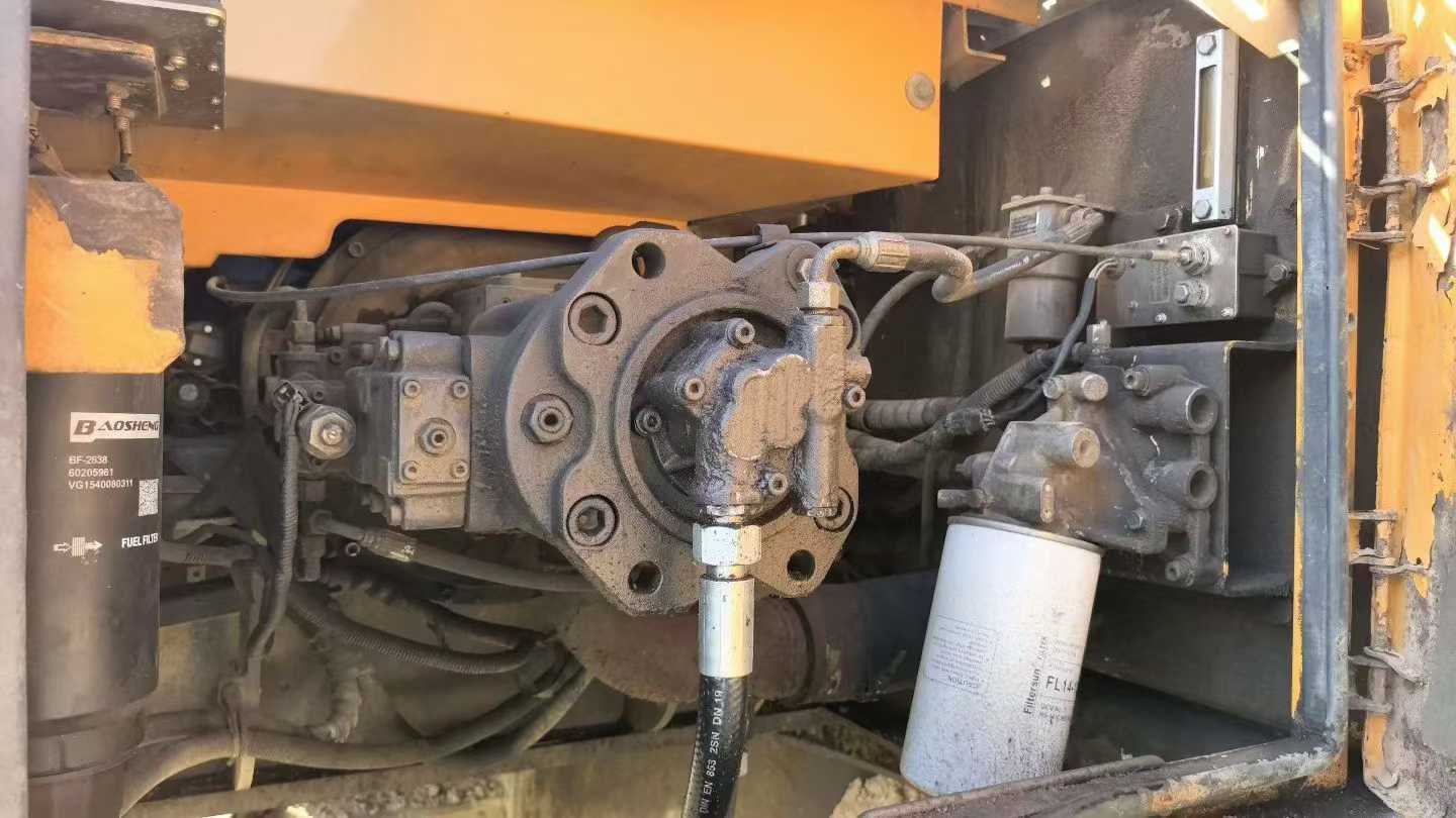 Buy Sany SY215C-8 Used Excavator / 6