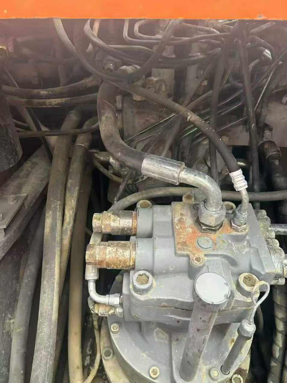 Buy Hitachi EX210-5 Used Excavator / 8