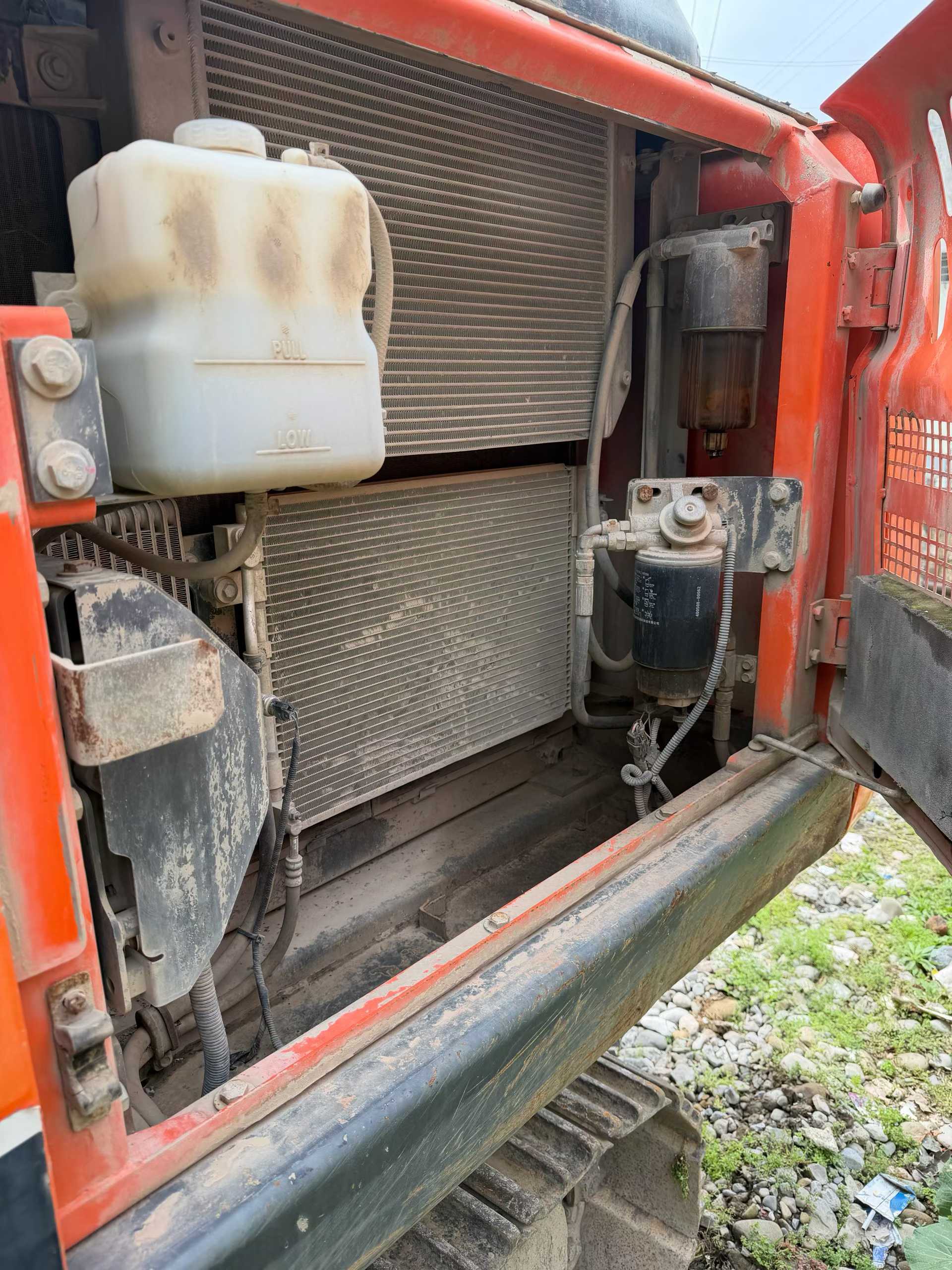 Buy Doosan DH215-9 Used Excavator / 4