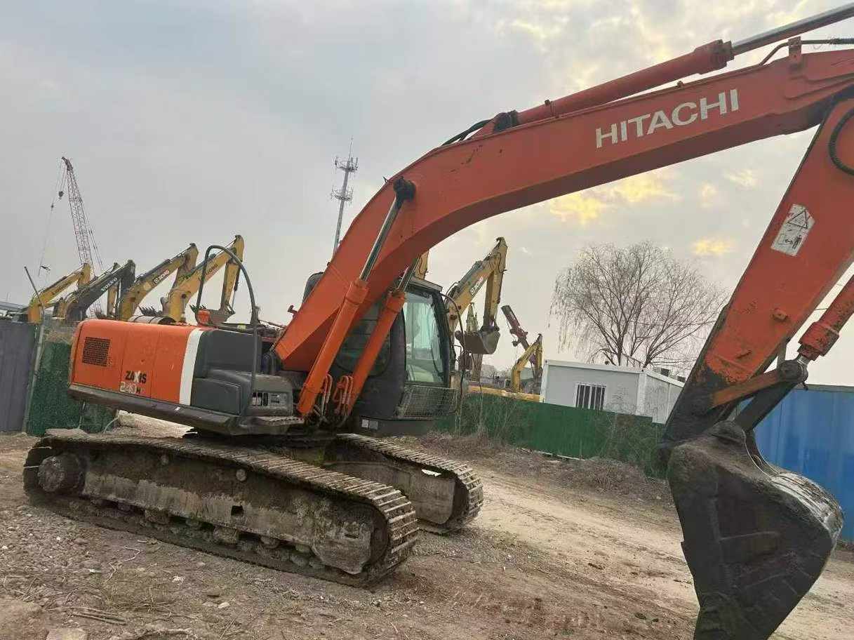 Buy Hitachi EX210-5 Used Excavator / 6