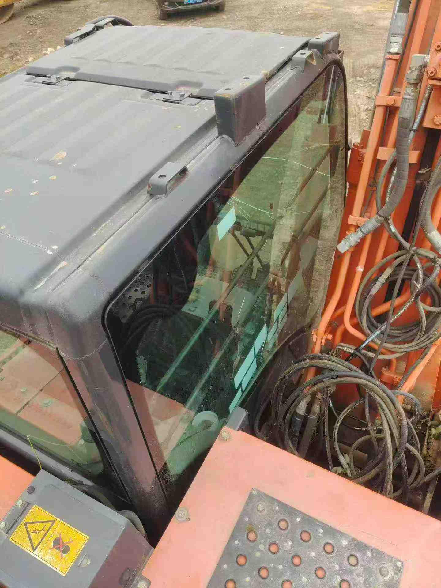 Buy Hitachi EX130 Used Excavator / 5