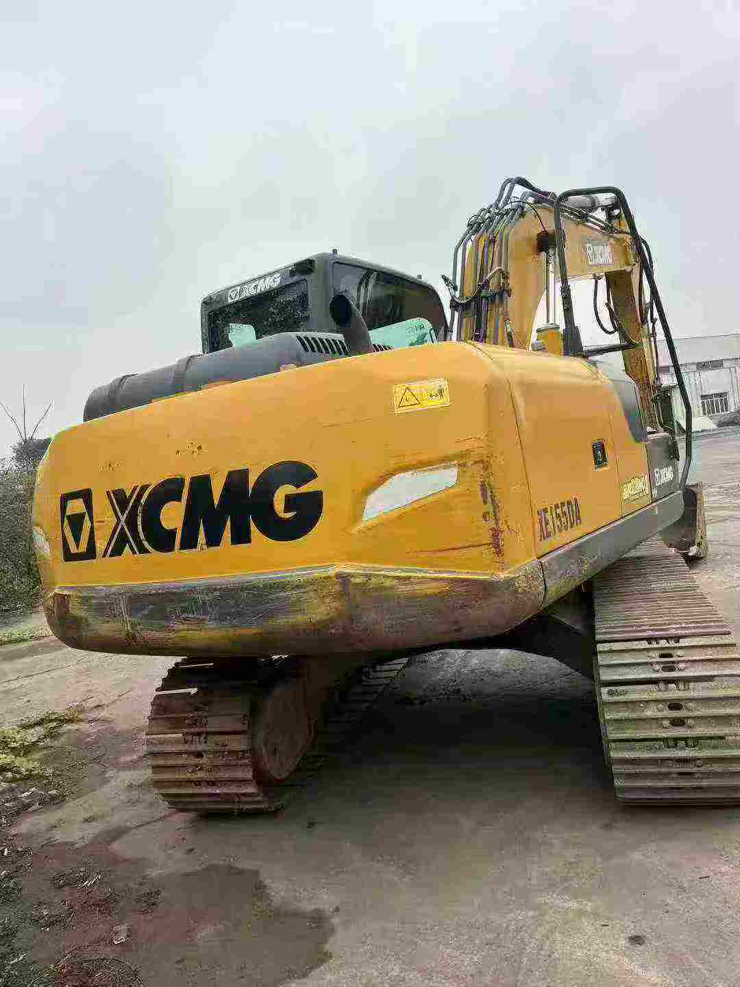 Buy XCMG XE135B Used Excavator / 3
