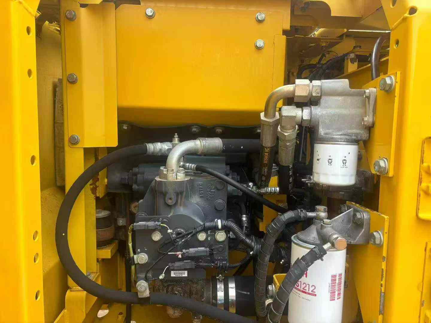 Buy Komatsu PC130-7 Used Excavator / 5