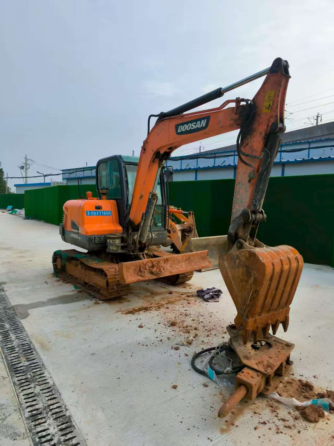 Buy Doosan DX60-9C Used Excavator / 4