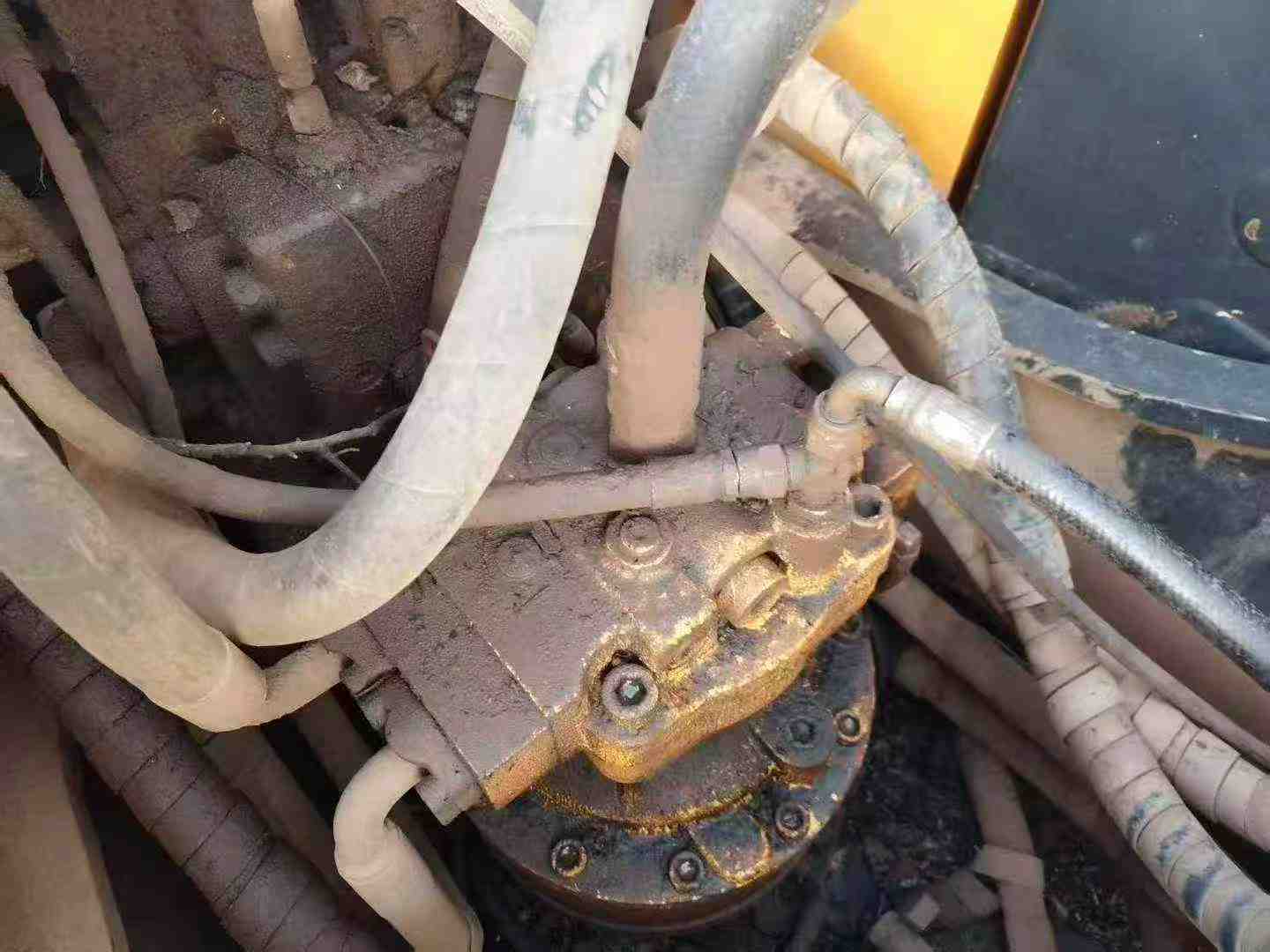 Buy Hyundai R225-7 Used Excavator / 2