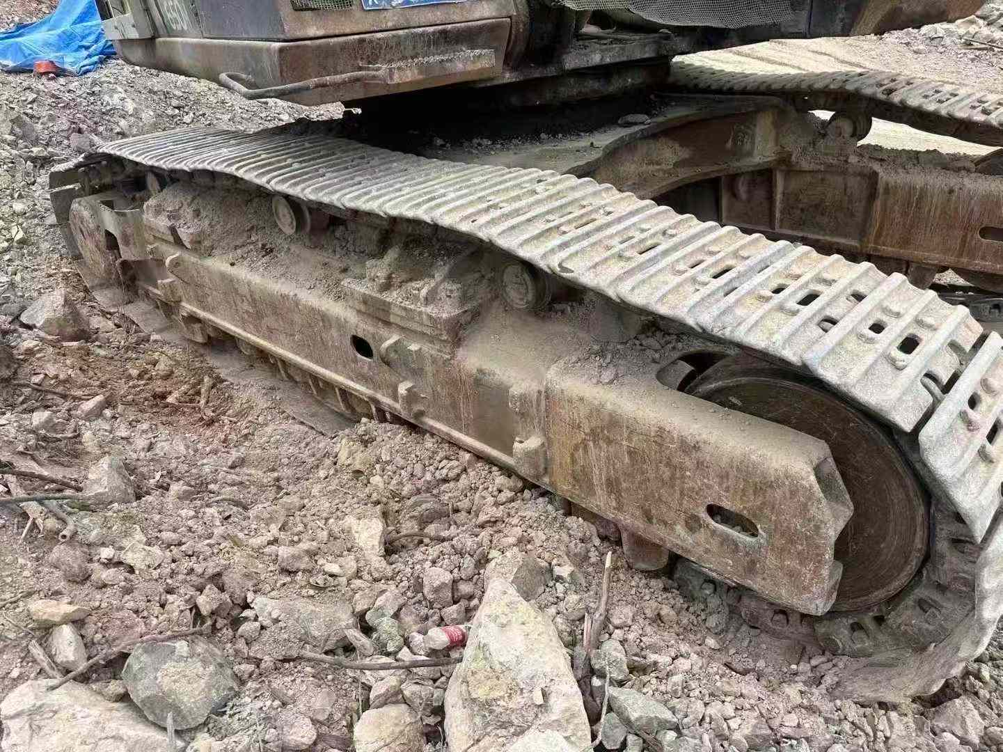 Buy Hitachi ZX650LC-3 Used Excavator / 4