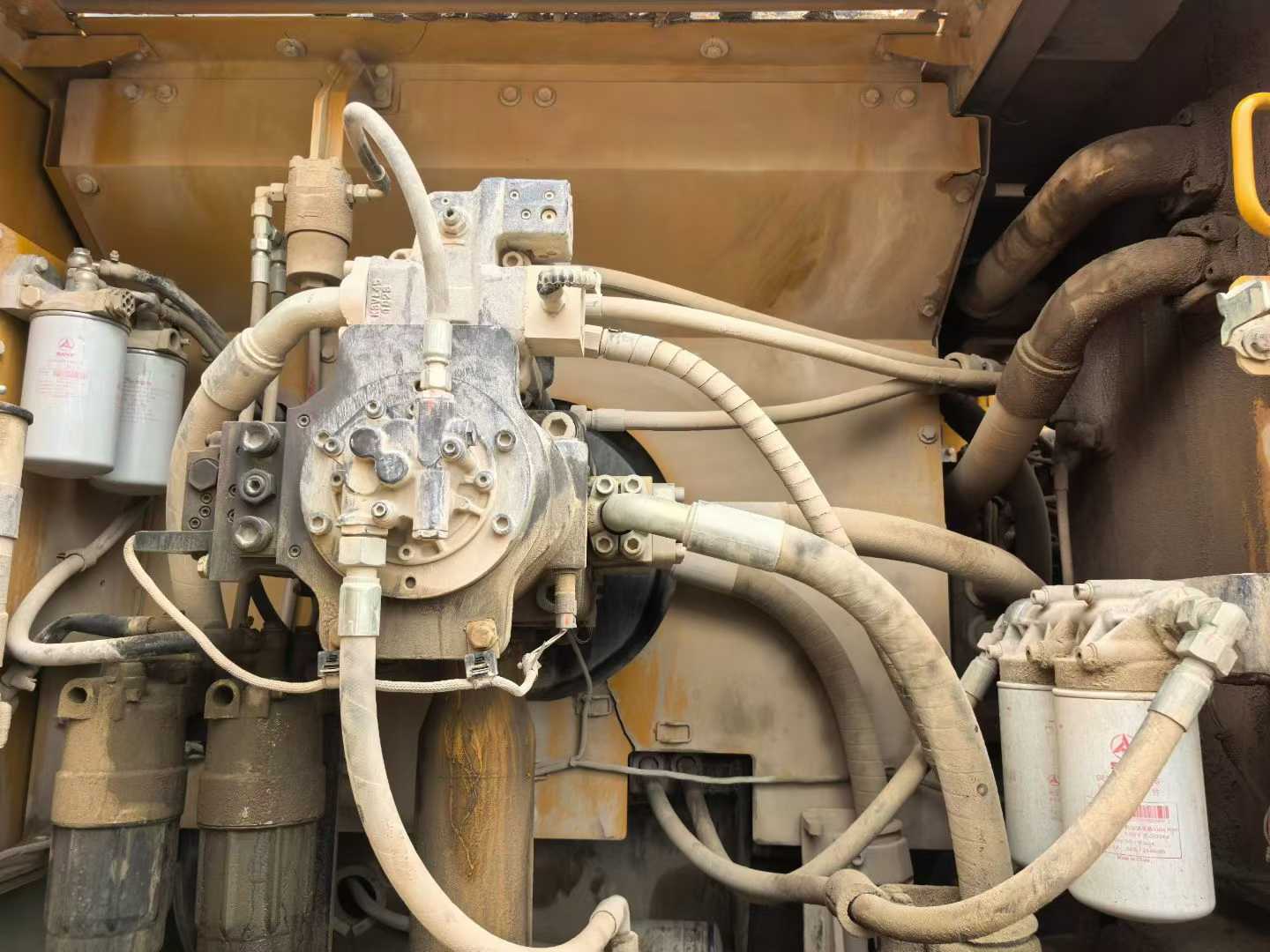 Buy Sany SY650H Used Excavator / 4