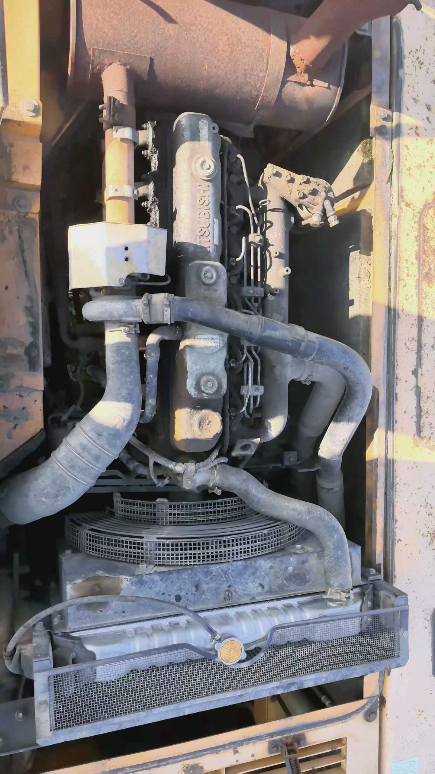 Buy Sany SY215C-8 Used Excavator / 8