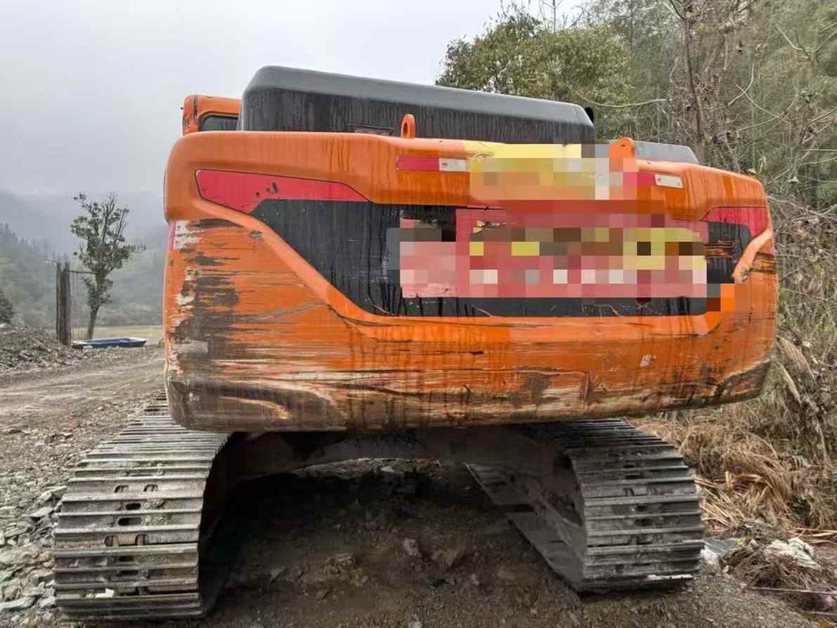 Buy Doosan DX215-9C Used Excavator / 2