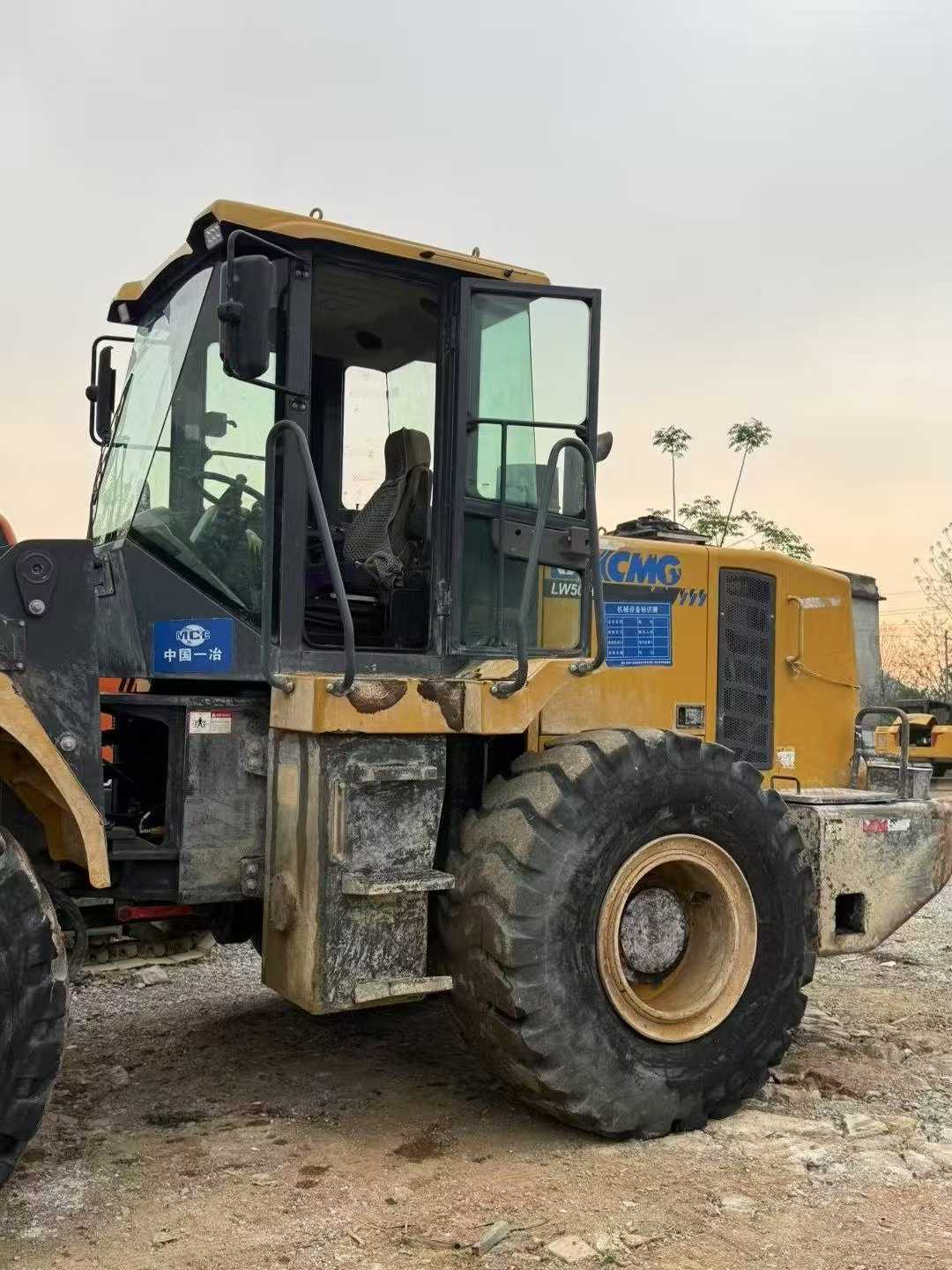 Buy XCMG XE500C Used Excavator / 2