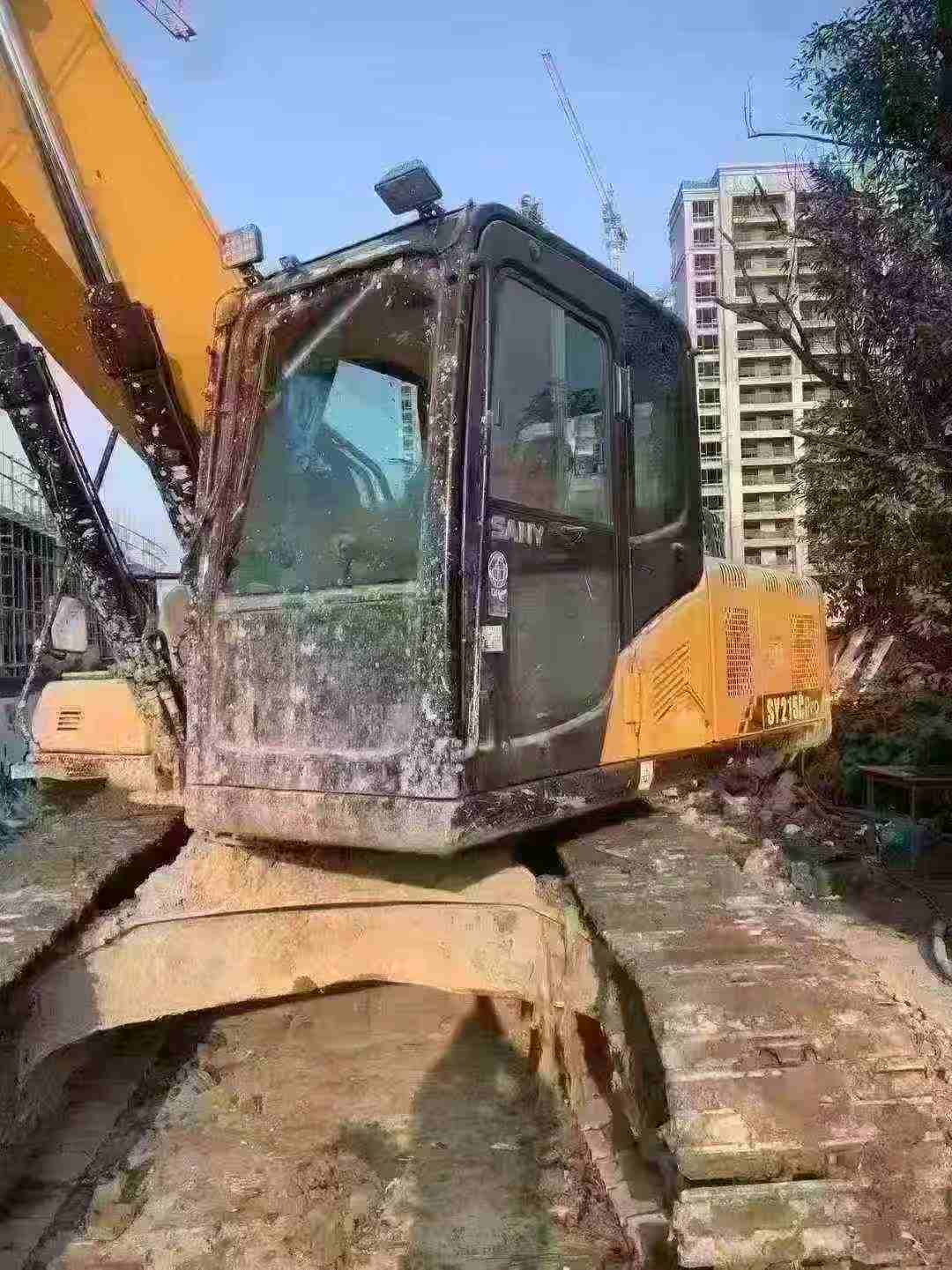 Buy Sany SY205C Used Excavator / 8