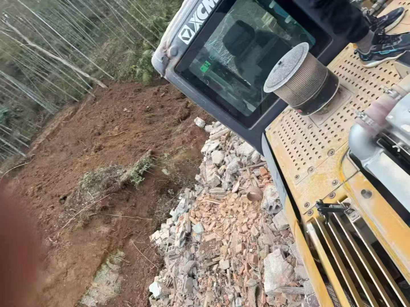 Buy XCMG XE200 Used Excavator / 7