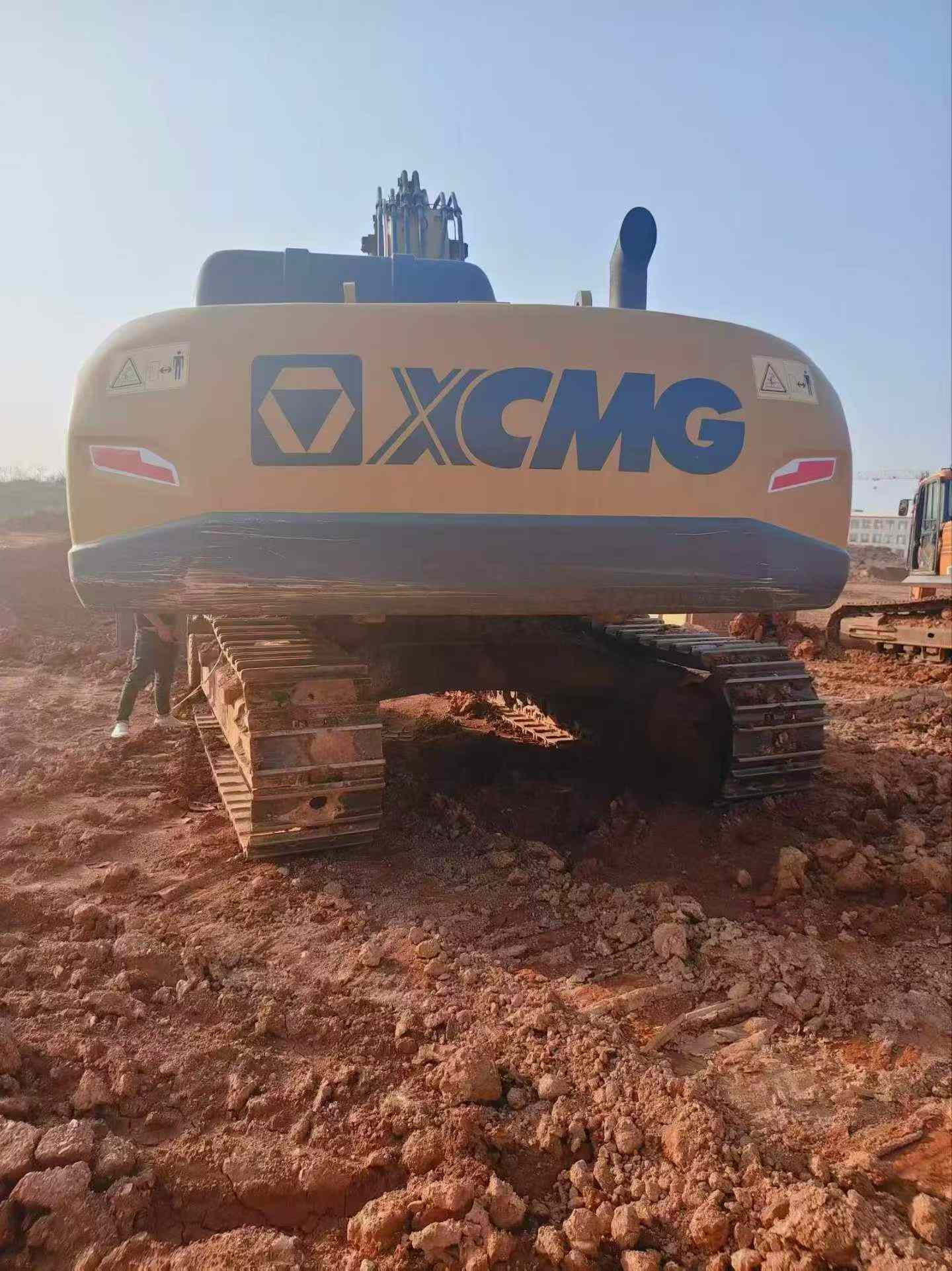 Buy XCMG XE380K Used Excavator / 3