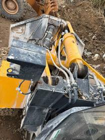 Buy LiuGong CLG855N Used Loader / 4 Buy LiuGong CLG855N Used Loader / 4