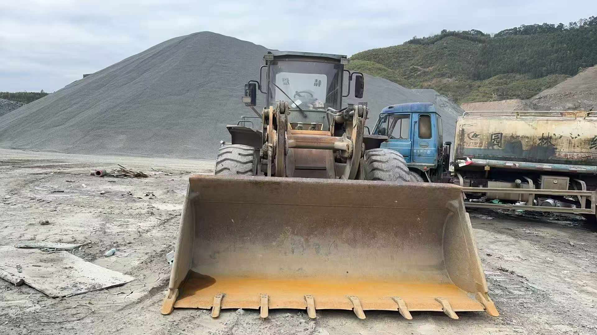 Buy Lonking LG850 Used Loader