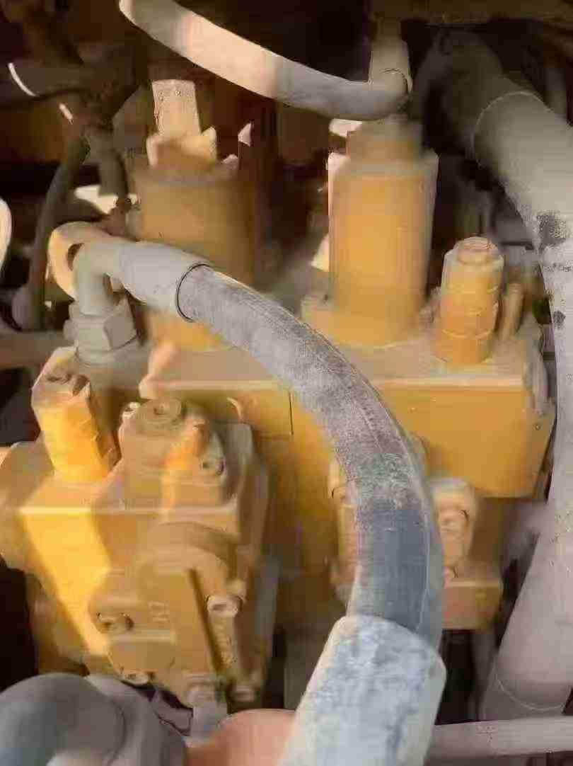 Buy Sany SY205C Used Excavator / 4