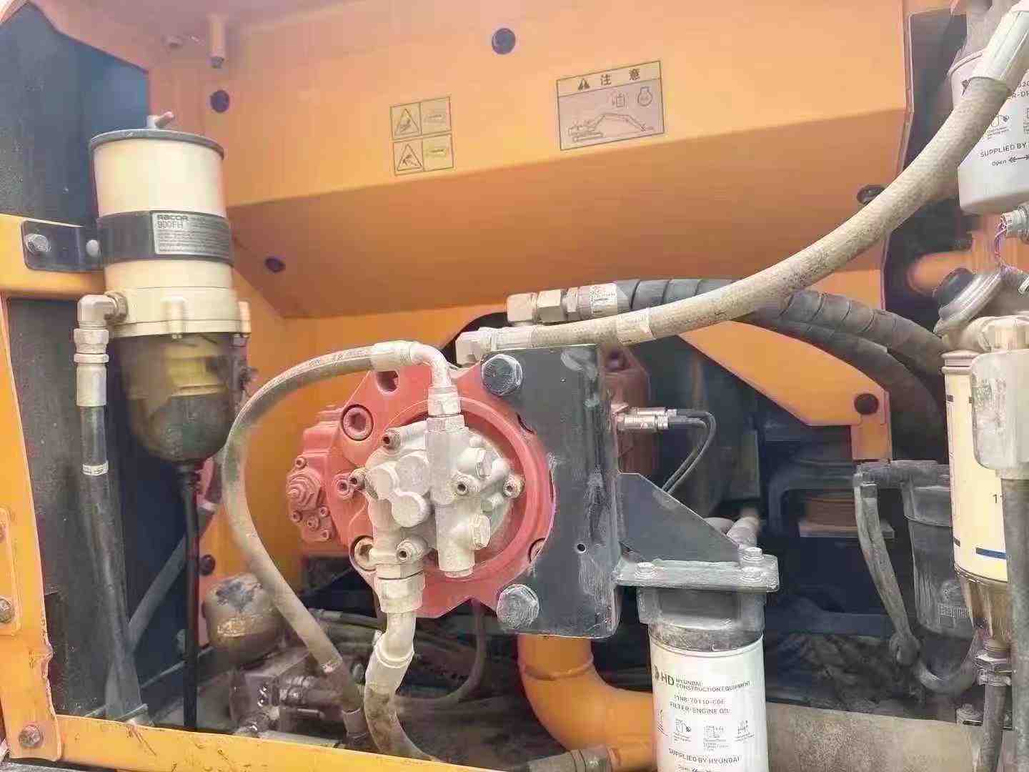 Buy Hyundai R205VS Used Excavator / 8