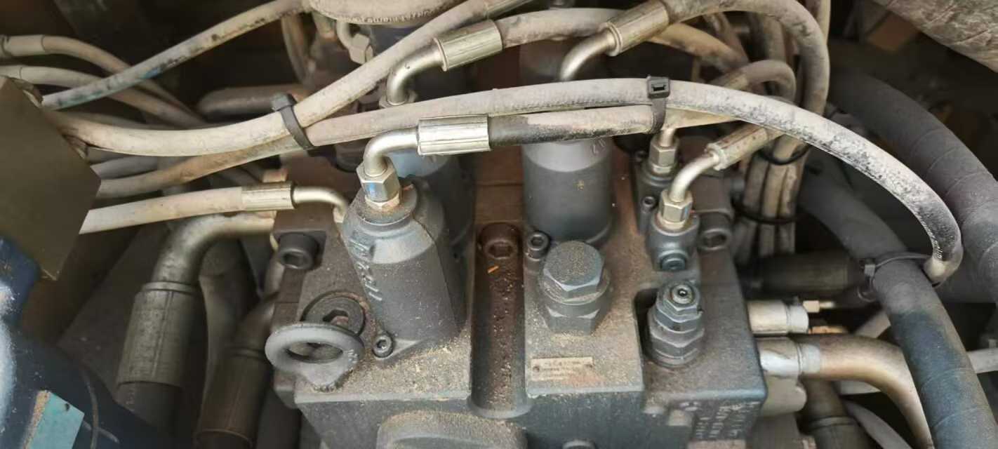 Buy XCMG XE380K Used Excavator / 5