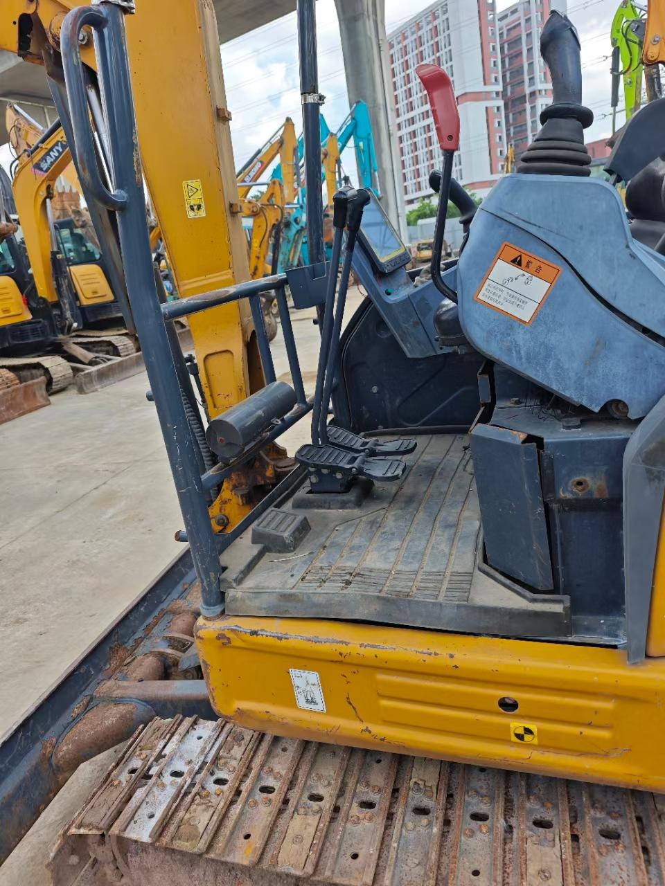 Buy XCMG XE26U Used Excavator / 3