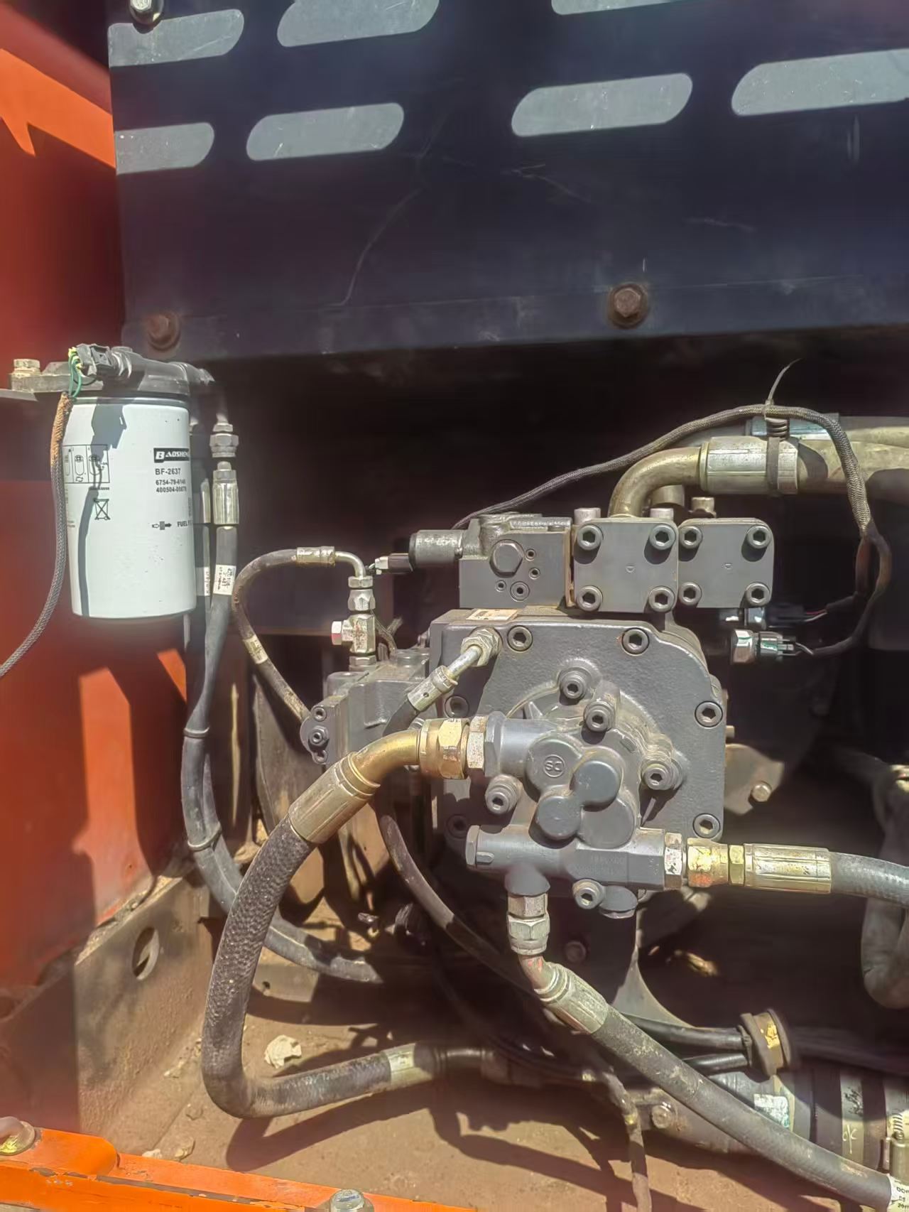 Buy Doosan DH215-7 Used Excavator / 4