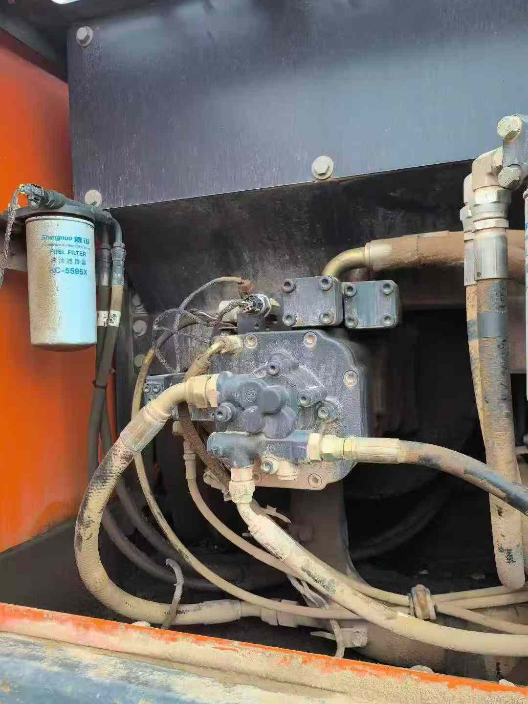 Buy Doosan DH225-9 Used Excavator / 2