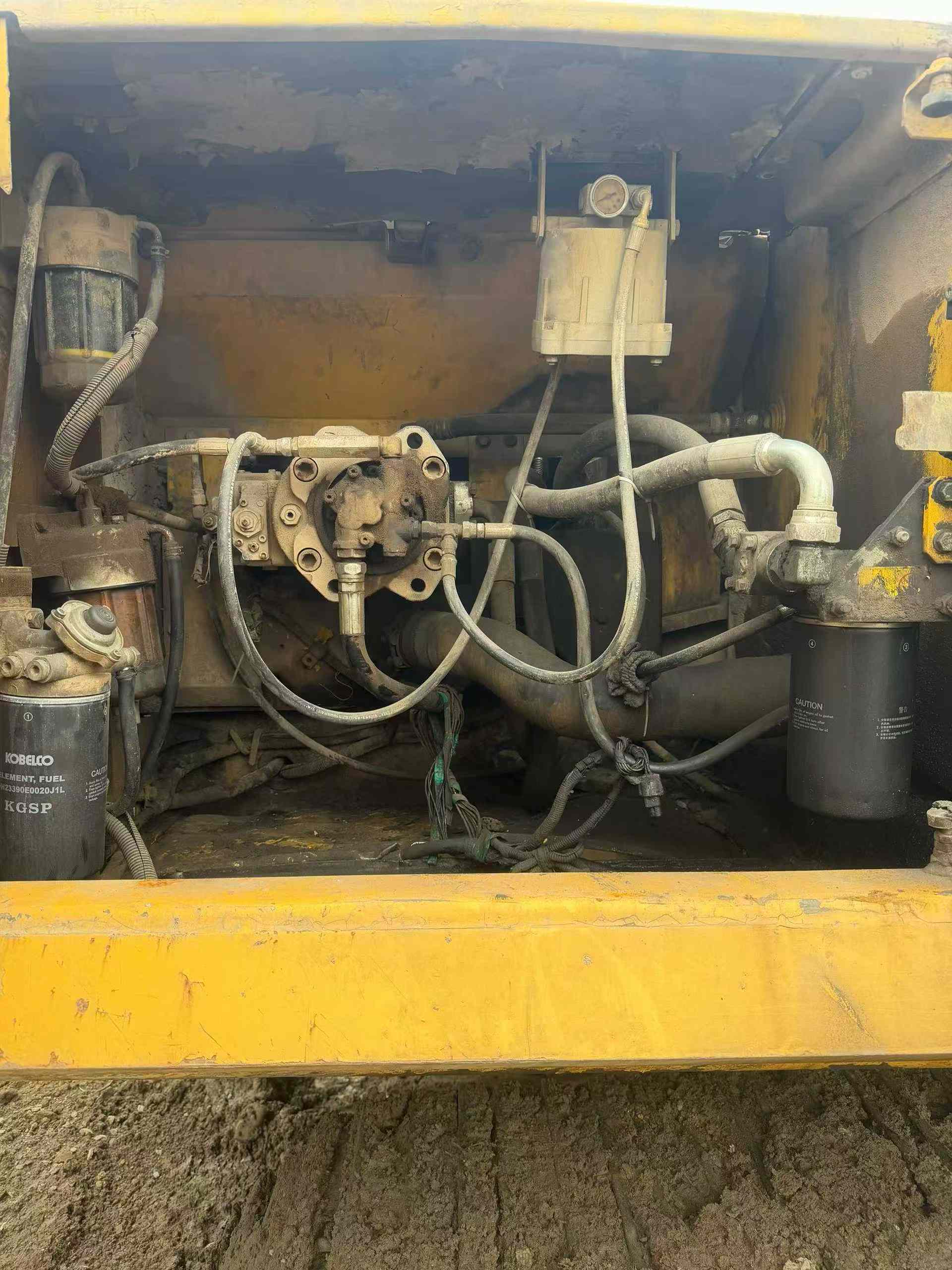 Buy Kobelco SK250 Used Excavator / 5