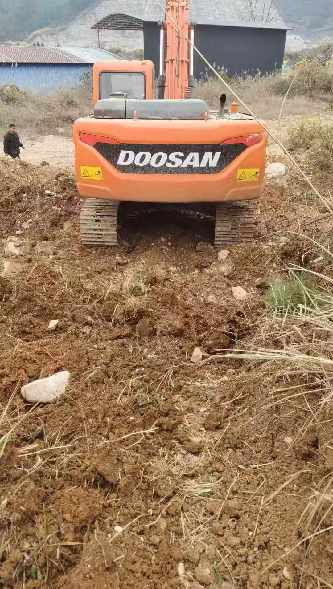 Buy Doosan DH215-7 Used Excavator / 2